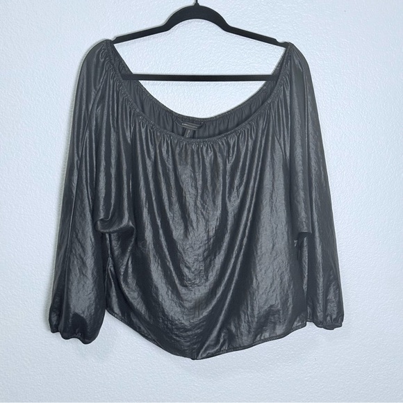 BCBGMaxAzria Tops - NWT  BCBG MaxAzria Estella Off The Shoulder‎ Dolman Sleeve Top Black Size M
